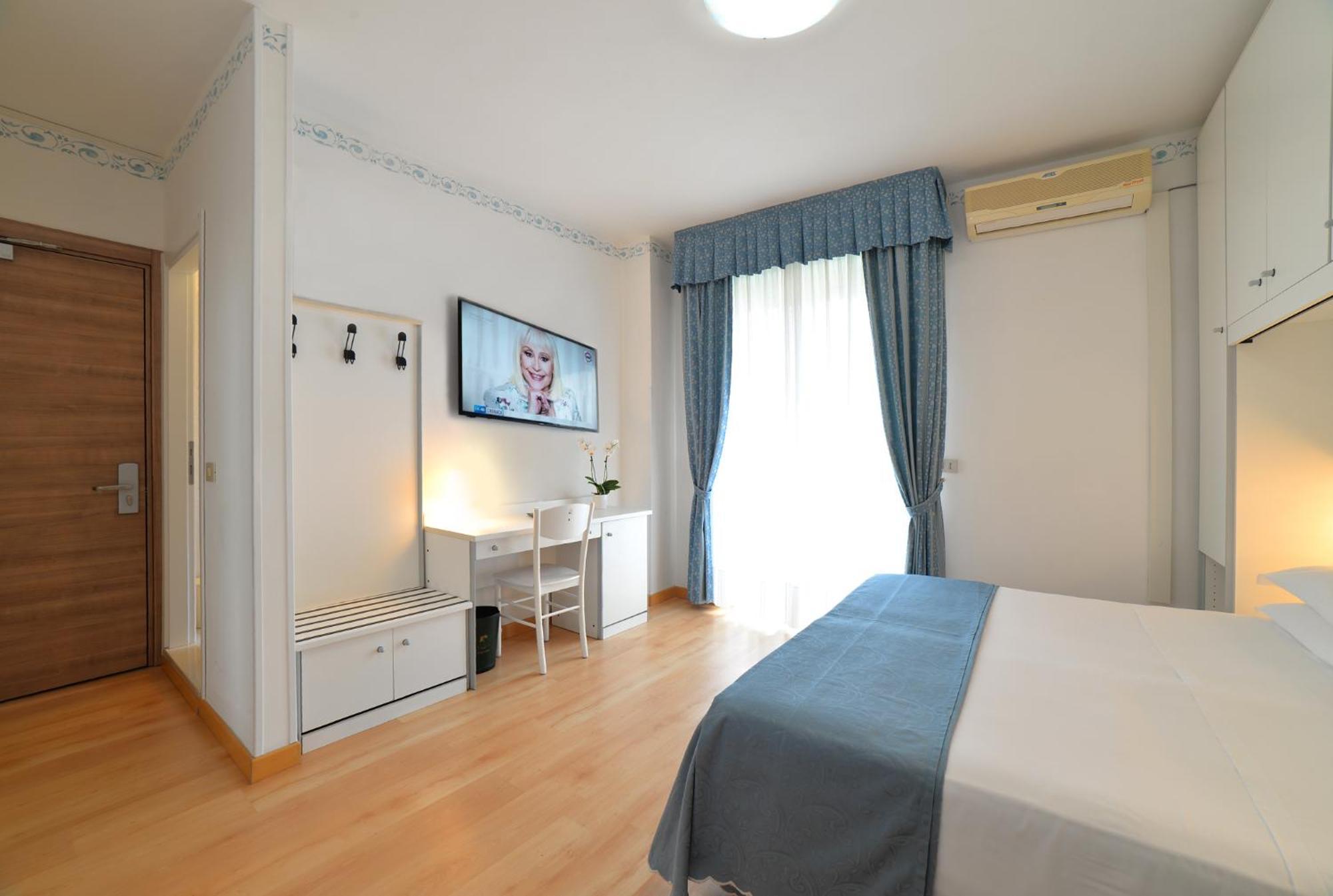 Hotel Laurin Лідо-ді-Єзоло Екстер'єр фото